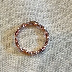 Size 8 Elegant Rose Gold tone  Braided Ring NEW